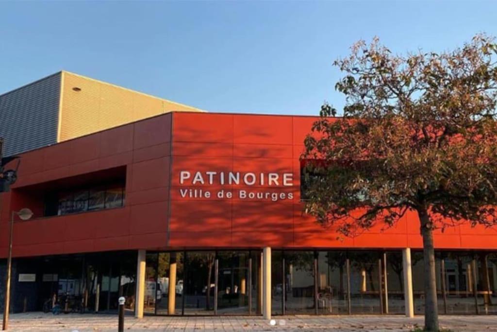 Logement Cosy - Proche Du Prado Bourges Bagian luar foto